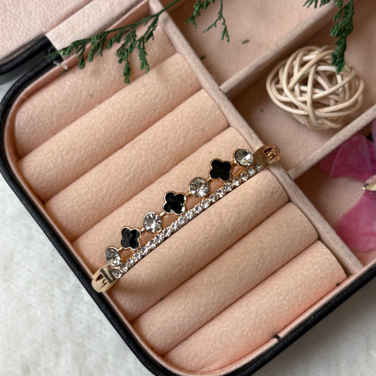 Noir Fleur Bangle Bracelet 2