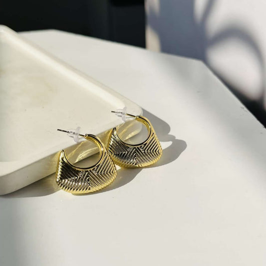 golden hoop glow earrings 5