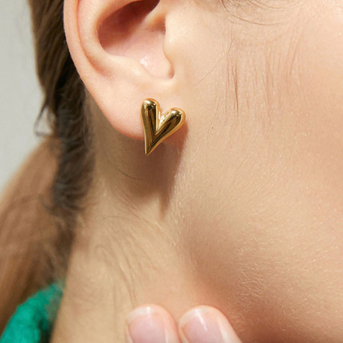 heart studs buy