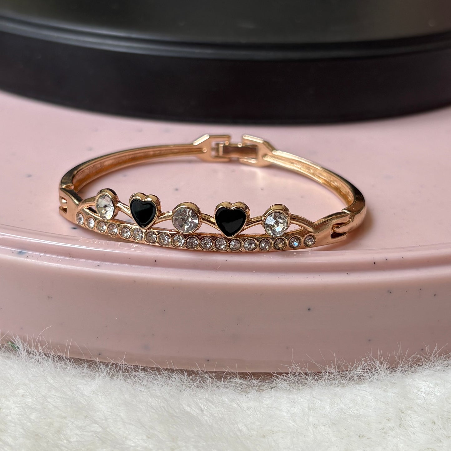 Ebon Heartline Bangle Bracelet 2