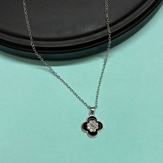 Midnight Bloom Necklace