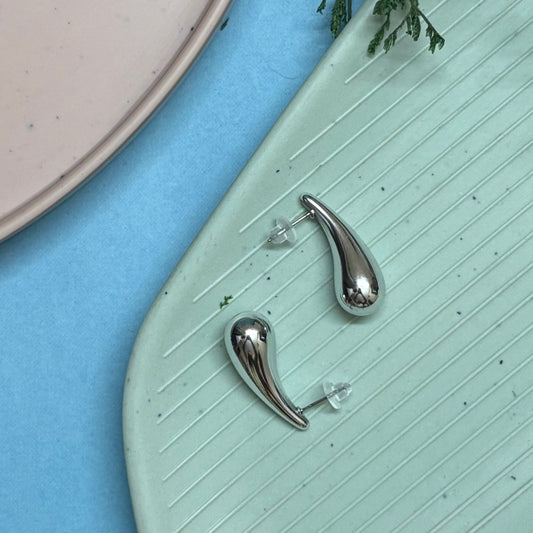 lux drop stud earrings